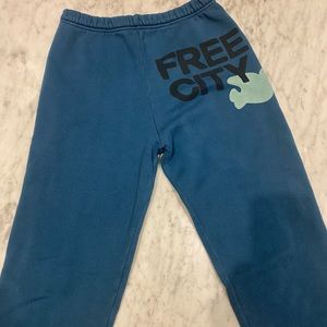 Blue Free City sweatpants